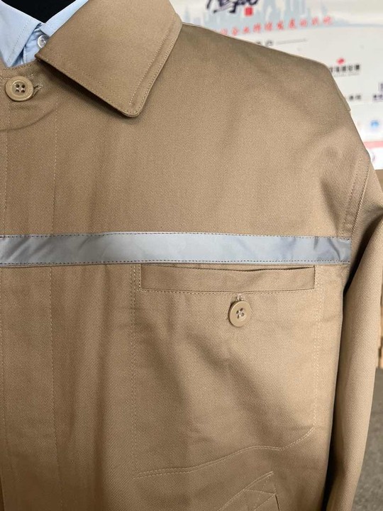 廈門科銳能源服務(wù)春秋長袖工作服定制案例